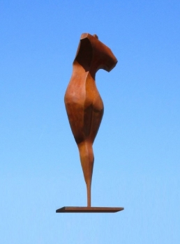Aphrodite garden sculpture rusty iron